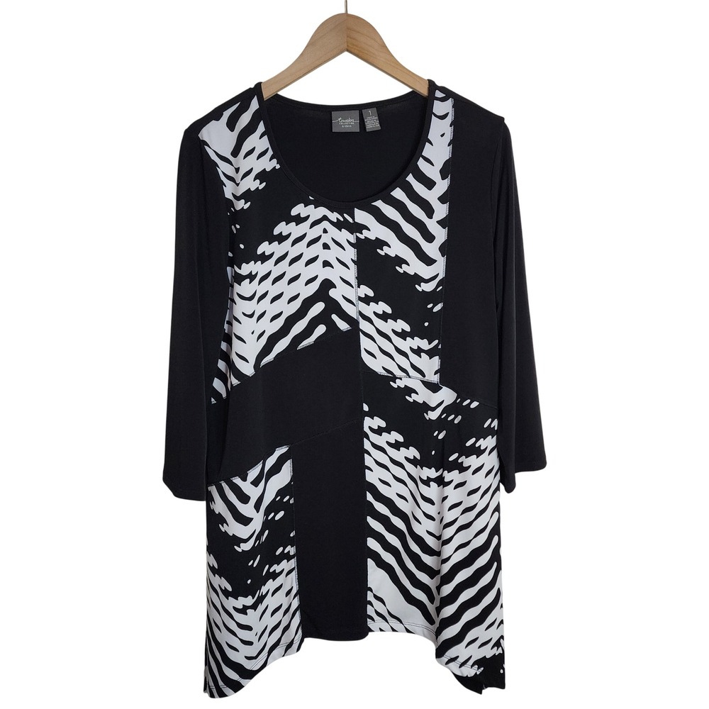 Chico's Travelers Tunic Women 1 Black White Zebra Print 3/4 Sleeve Sharkbite Hem